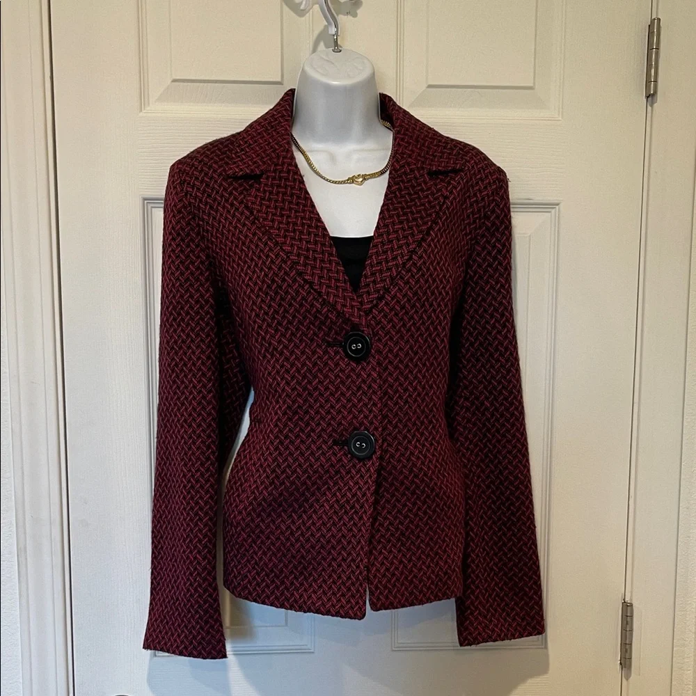 JM Collection Maroon Patterned Blazer - Picture 3 of 9